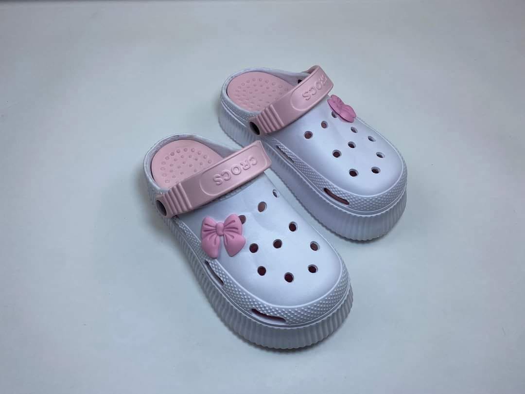 CROCS MODELE