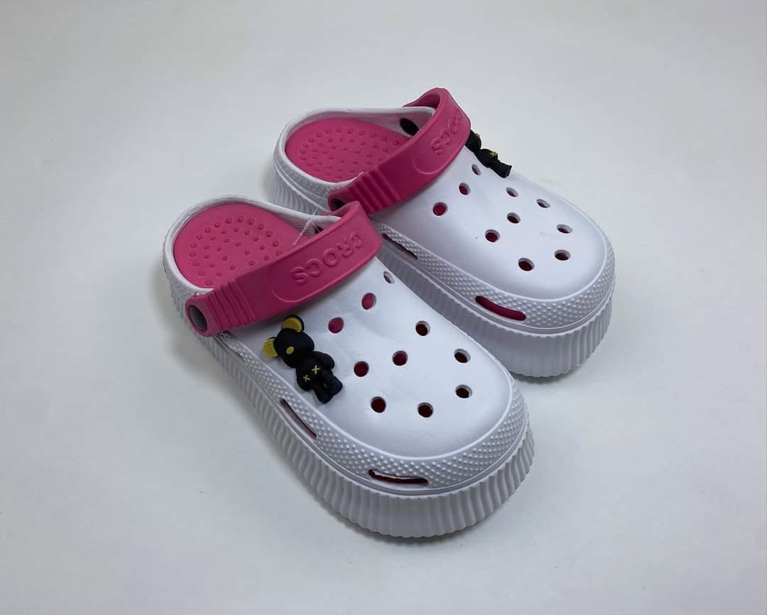 CROCS MODELE